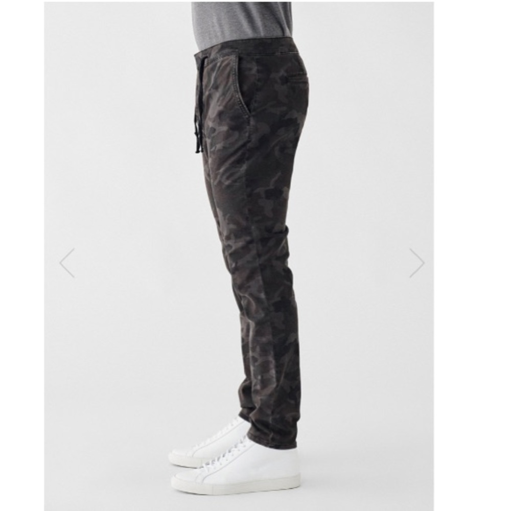 DL 1961**Camo. Jay Track Chino**Size 30**$125 - Picture 4 of 8
